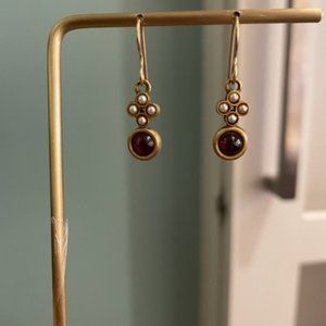 Gold and garnet colored stone drop earrings